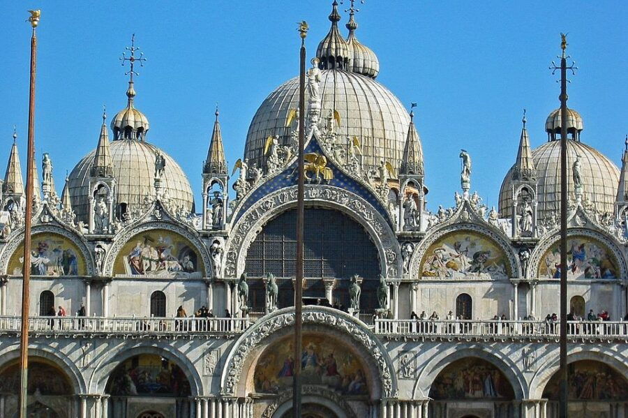 Venice: Doge's Palace With St. Mark's Basilica & Gondolas - Good To Know