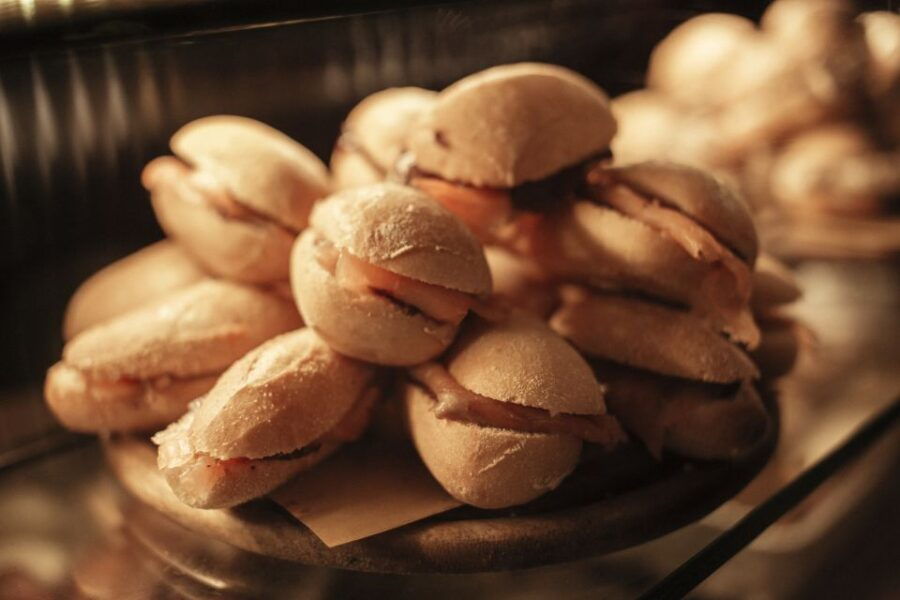 Venice: Private Food Tour – 10 Tastings With Locals - Good To Know