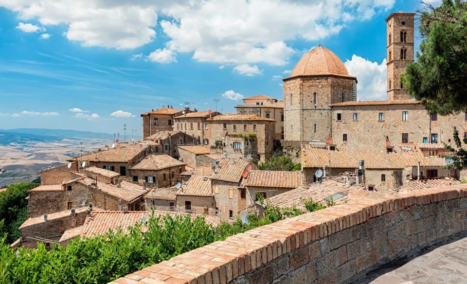 Volterra: Piazza Dei Priori & Cathedral Private Walking Tour - Tour Overview