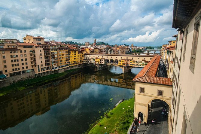 Walking Across the Best of Florence: Art, Architecture and a Sweet Pause - Good To Know