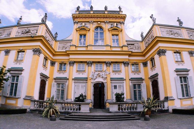 Walking Audio Tour of Wilanów Palace Grounds - Good To Know