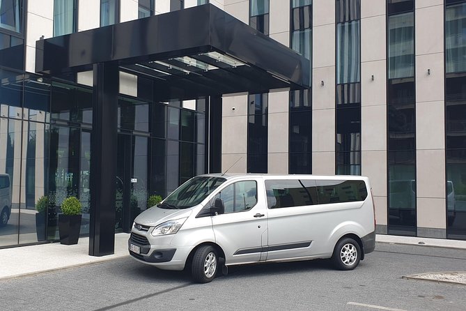 Warsaw Chopin Airport One Way Private Transfer 5-8 PAX
