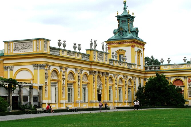 Wilanów Royal Palace Polish Vodka Museum: SMALL GROUP /inc. Pick-up/ - Pickup and Logistics