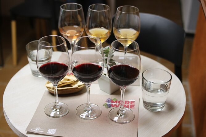 Wine Lovers Unite: Unique Tasting Experience Await