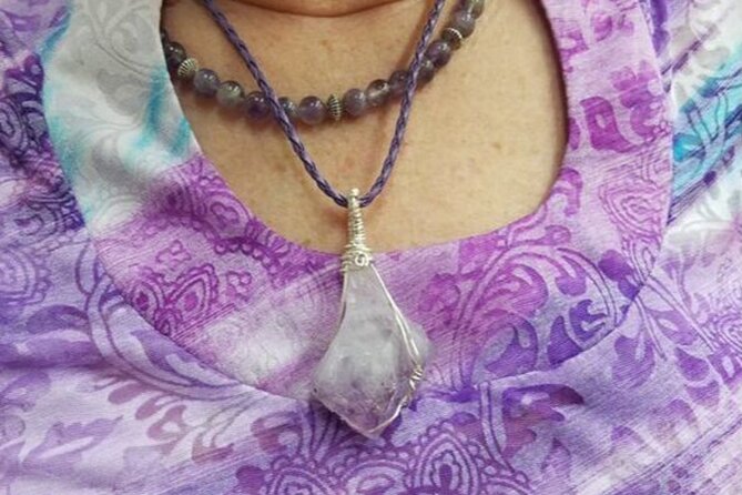 Wire Wrapping Raw Gemstones Class  – Newark