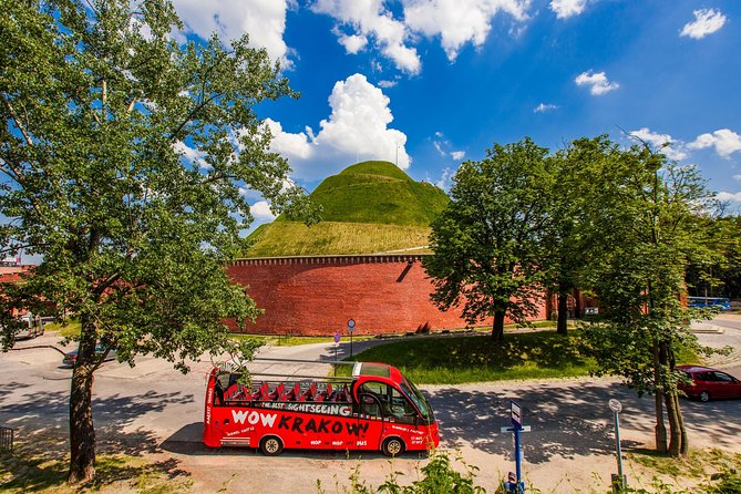 Wowkrakow! Hop on Hop off Bus! 24H Ticket - Reviews Overview