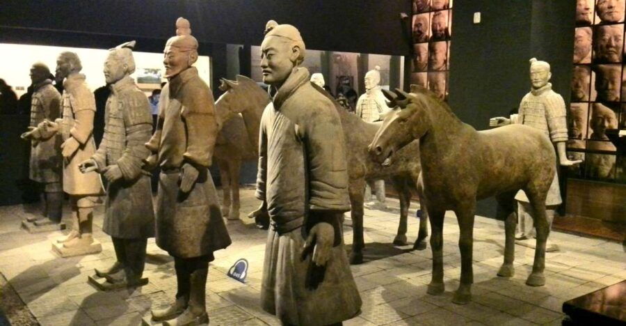 1 Day Beijing to Xian Terracotta Warriors Tour by Air