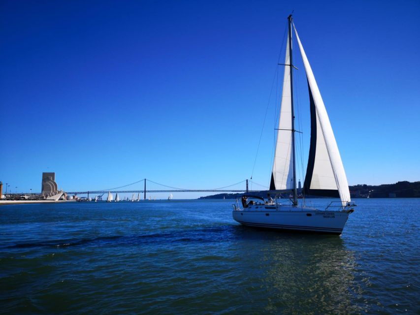 1 Hour Private - Lisbon Sailing Tour With Wine and History - Highlights
