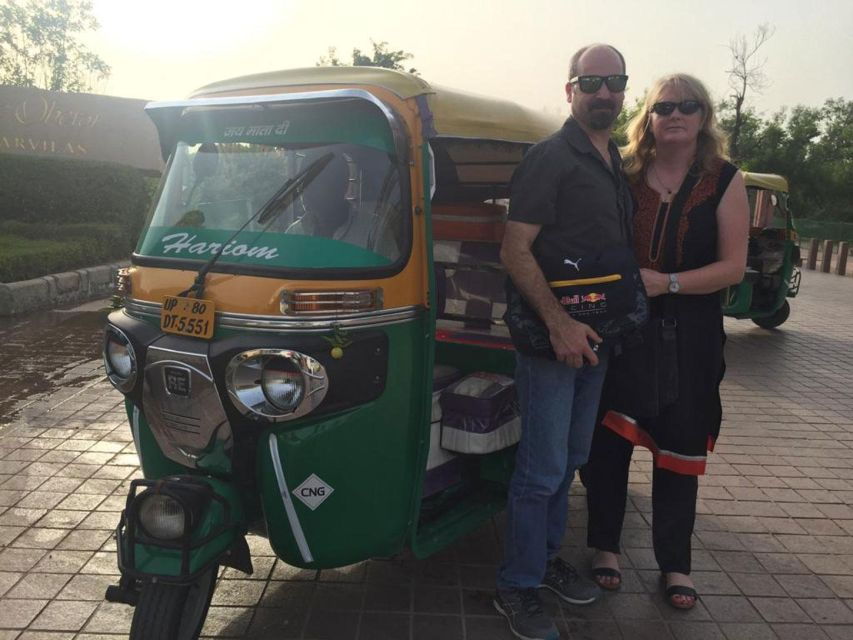 Agra: Taj Mahal Sunrise & Agra Fort Tour by Tuk Tuk