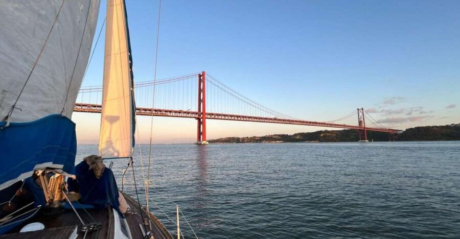 Amazing Lisbon Private Boat Tour With Drinks - Activity Highlights on the Boat