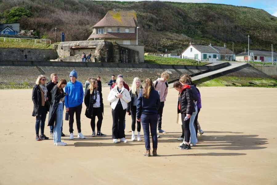 Bayeux : D-Day Tour – Including WWII Jeep Tour and Van Tour