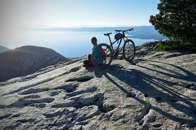 Biking Vidova Gora - Dol - Location and Reviews