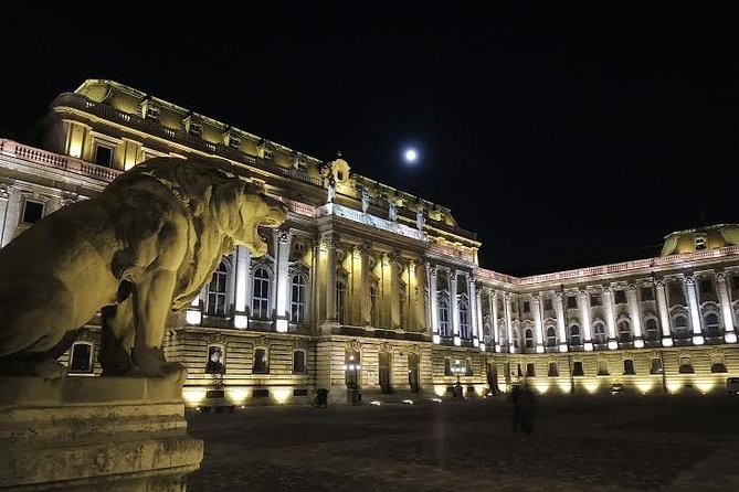 Budapest Castle District: a Journey to Medieval Hungary With Cake & Coffee - Tour Highlights