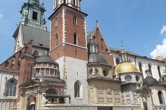 Budapest to Krakow Private Transfer - Meeting and Pickup