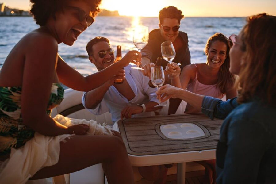 Cartagena: Party Boat to Cholon Beach With 2 Drinks & Lunch - Good To Know