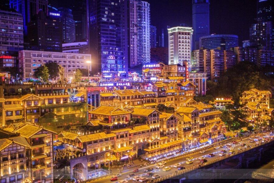 Chongqing: Illuminated Night Tour With Cruise or Hot Pot - Itinerary Details