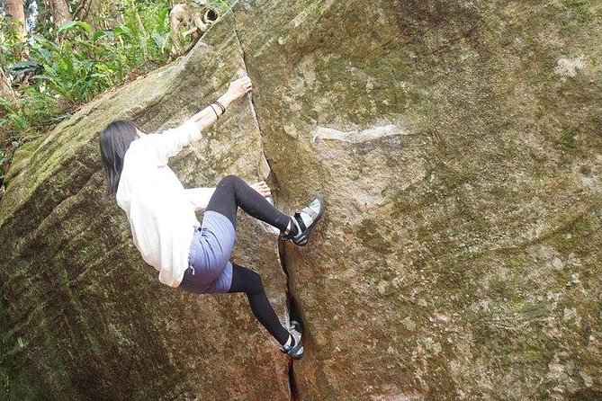 Climb the Rocks of Yakushima! Outdoor Bouldering Rental Mat - Rental Mat Activity Overview