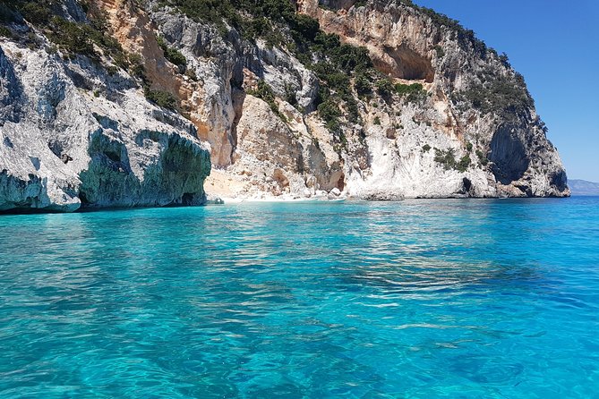 Daily Sailing Trip in the Orosei Coves With Lunch - Location and Duration