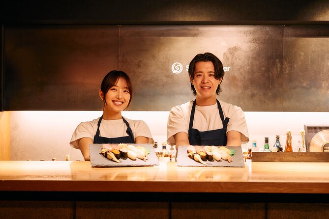 【Shinjuku / Tokyo】Sushi Making Experience With Tasting Sake! - Experience Highlights