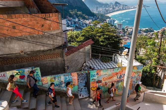 Favela Experience + Two Brothers Hike - Meeting Points and Departure Time