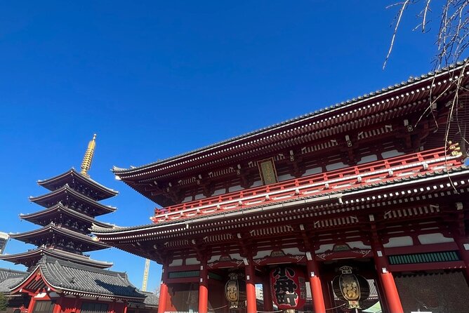 From Asakusa to Ueno, 2 Hours Walking Tour to Feel Japan