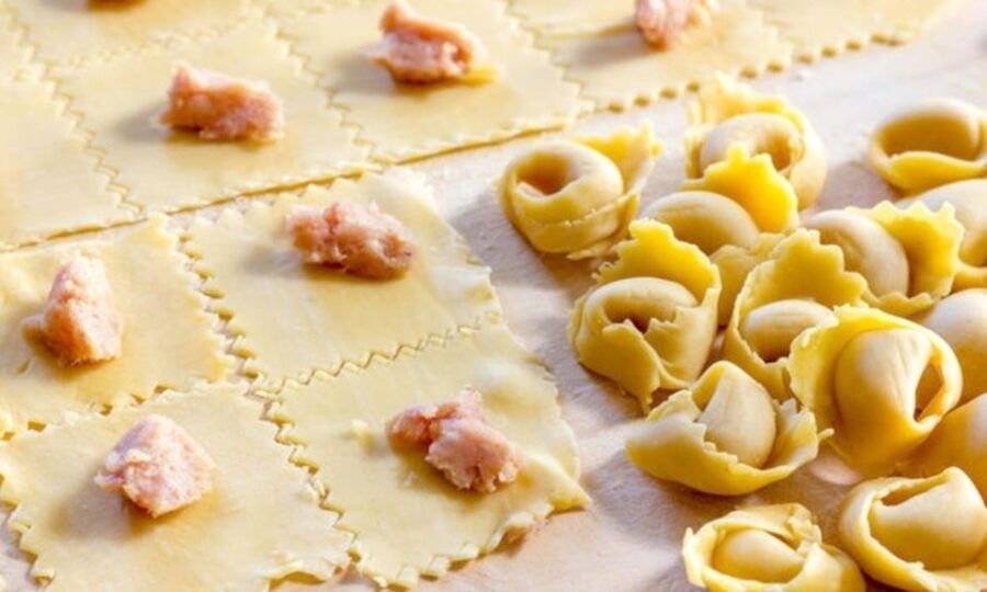 From Florence: Pasta Cooking Class at San Gimignano Winery