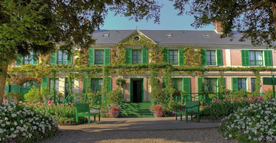From Paris: Giverny and Versailles Private Full-Day Trip - Good To Know