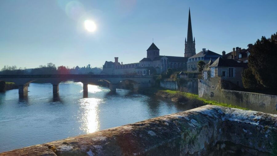 From Poitiers: Private Tour of Saint-Savin - Good To Know