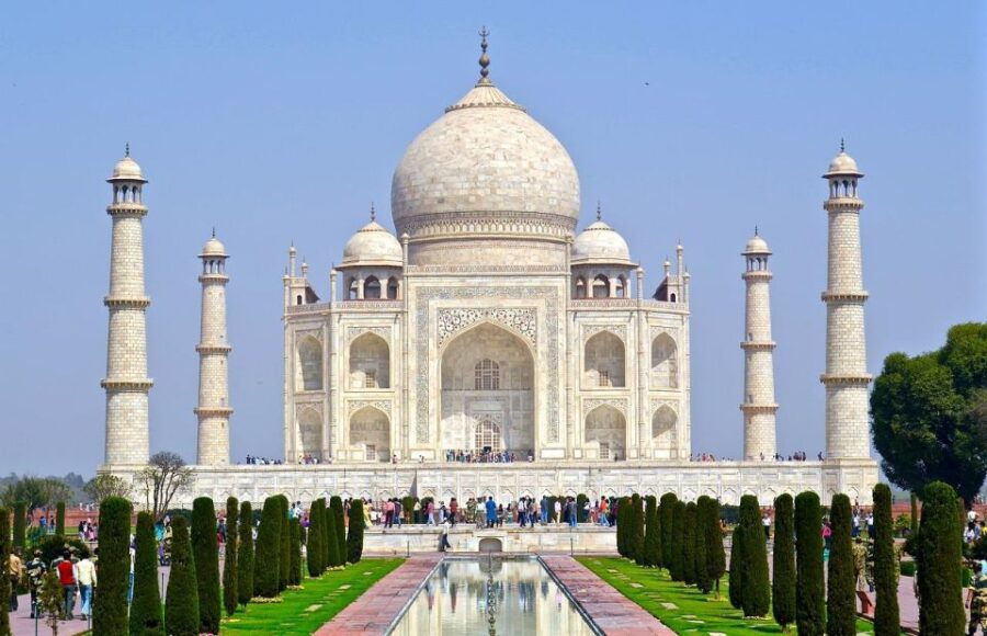 From Pune:Taj Mahal Day Trip to From Pune With Return Flight - Good To Know