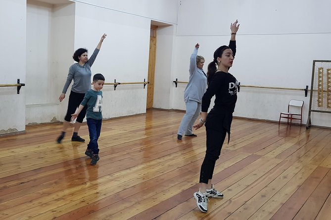 Georgian Dance Class in Tbilisi, Georgia - Workshop Description