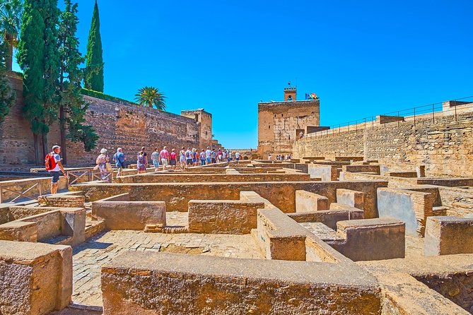 Granada Full Day: the Complete Alhambra + the Albaicin and Sacromonte - Alhambra Exploration