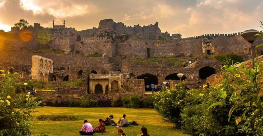 Hyderabad City Tour / Native English Speaker as Tour Guide - Good To Know