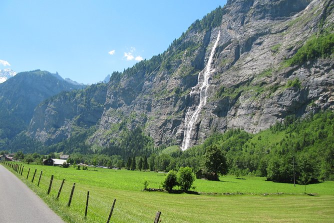 Lauterbrunnen Valley Waterfalls E-Bike Tour With Swiss Picnic - Tour Description