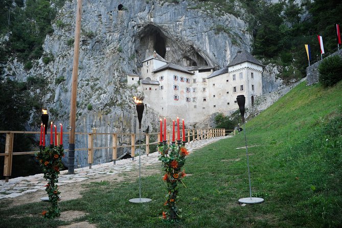 Ljubljana With Postojna Cave and Predjama Castle - Smal Group - Tour From Zagreb - Tour Highlights