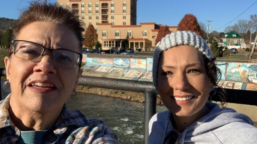 Manhattan Beach Scavenger Hunt - Good To Know