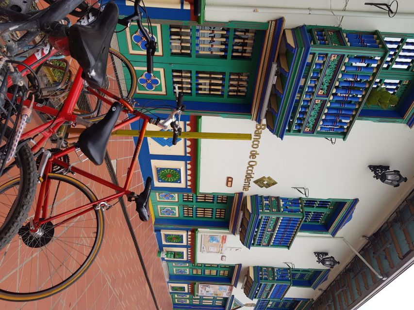 Medellin: Guatape, El Peñol Coffee Farm Private Tour & Fruit - Guide Carlos Testimonials