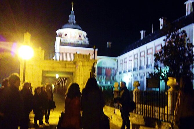 Night Tour of Aranjuez Mysteries and Legends - Tour Overview