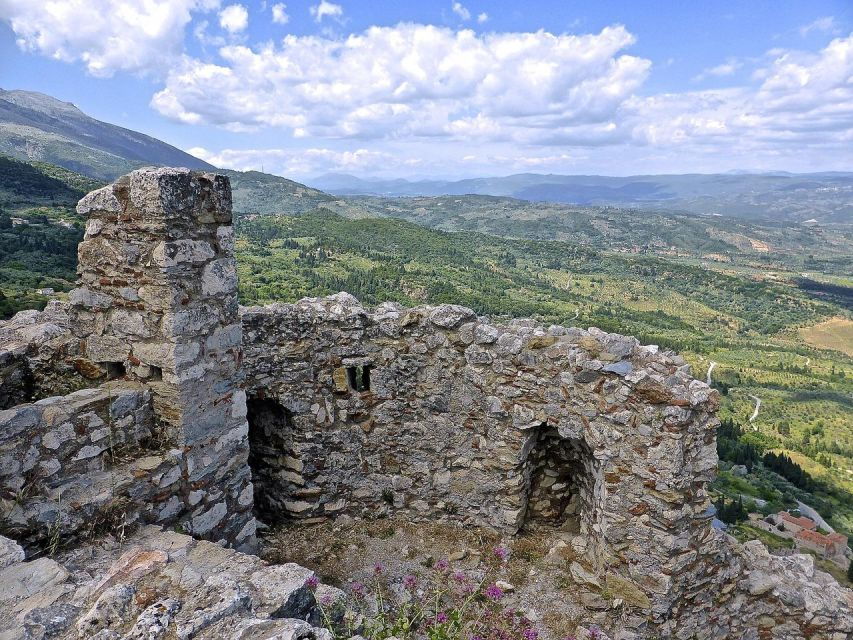 One Day Private Tour to Glory of Ancient Sparta and Mystras