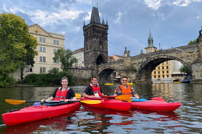 Prague Kayak Tour in City Center - 2 Hours - Tour Highlights