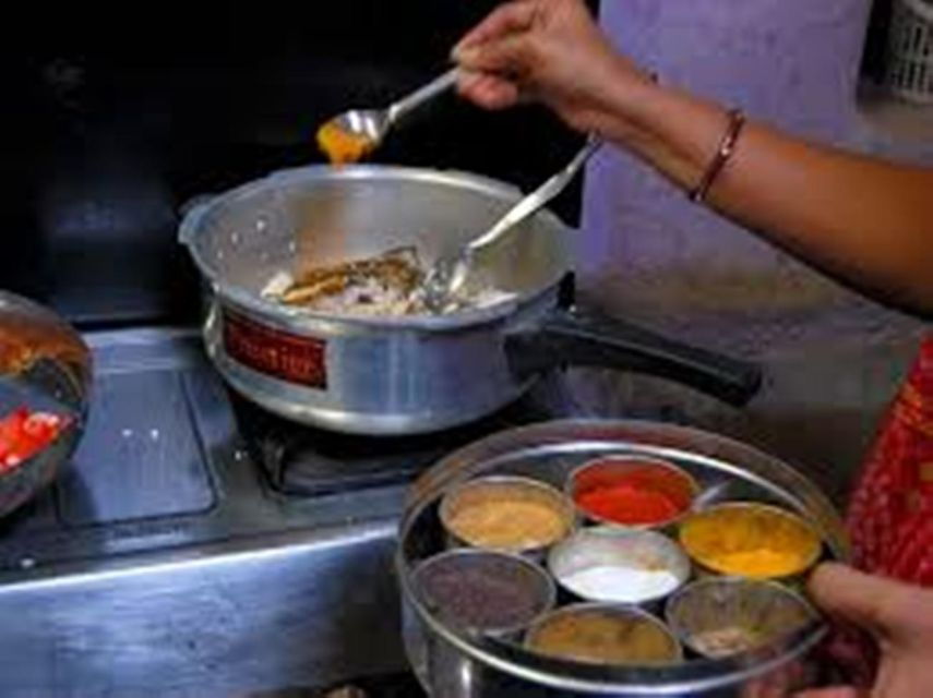 Private Cooking Class In Jodhpur With Family