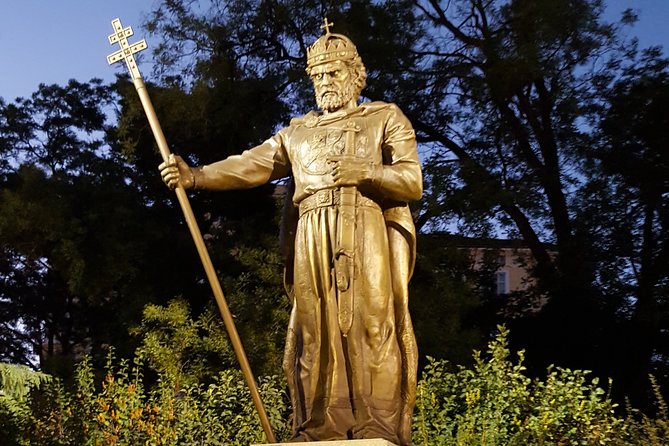 Private Sofia Night Tour With Bulgarian Folklore & Dinner - Meeting and Pickup Details