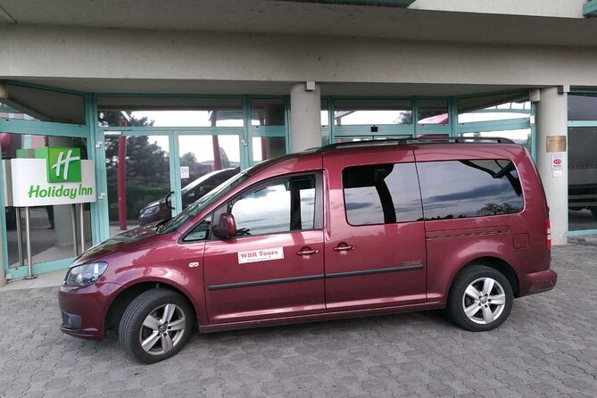 Private Transfer From Budapest City to Budapest Airport - Departure - Service Description