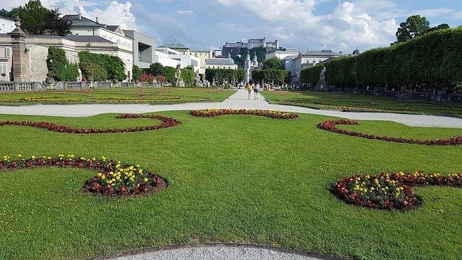 Private Transfer Prague to Salzburg With 2h Stop in Krumlov in a Sanitized Car - Important Additional Information