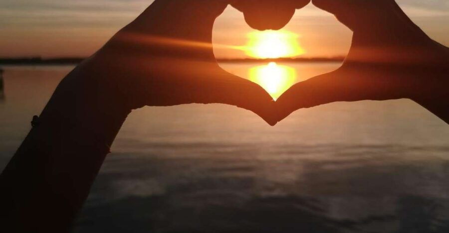 Romantic Sunset Cruise - Private VIP Yacht 34 Excursion - Good To Know