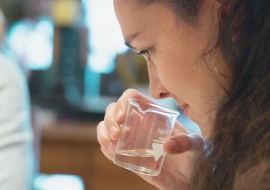 Rouen-Normandy : Creation Perfume Workshop 30ml - Workshop Experience