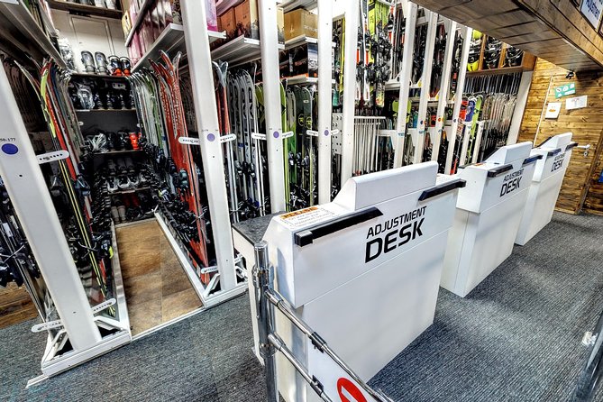 Ski and Snowboard Equipment Rental in Bansko - Equipment Rental Options