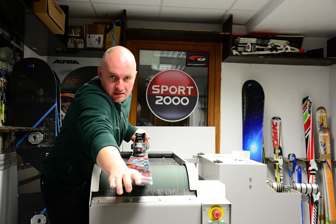 Ski and Snowboard Equipment Servicing in Bansko - Service Details