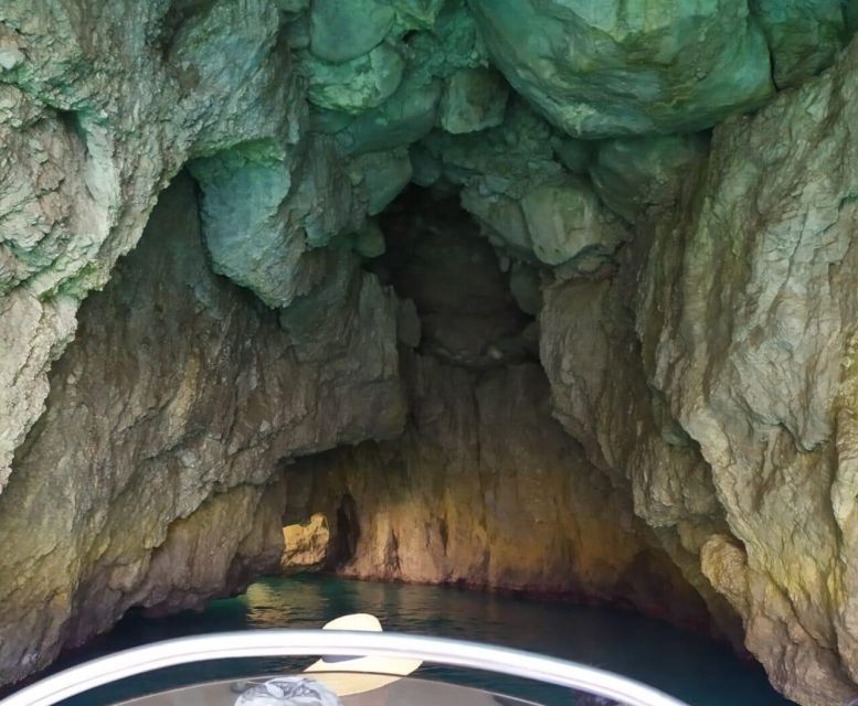 Sorrento/Positano: Capri Island RIB Boat Tour With Drinks - Tour Duration and Languages