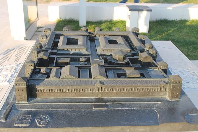 Split Old Town History and Monuments Private Guided Walking Tour - Tour Overview
