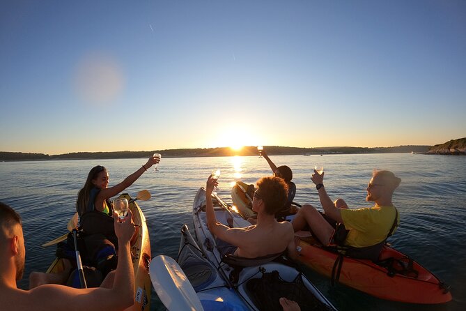 SUNSET WINE TOUR by KAYAK or SUP - Tour Overview